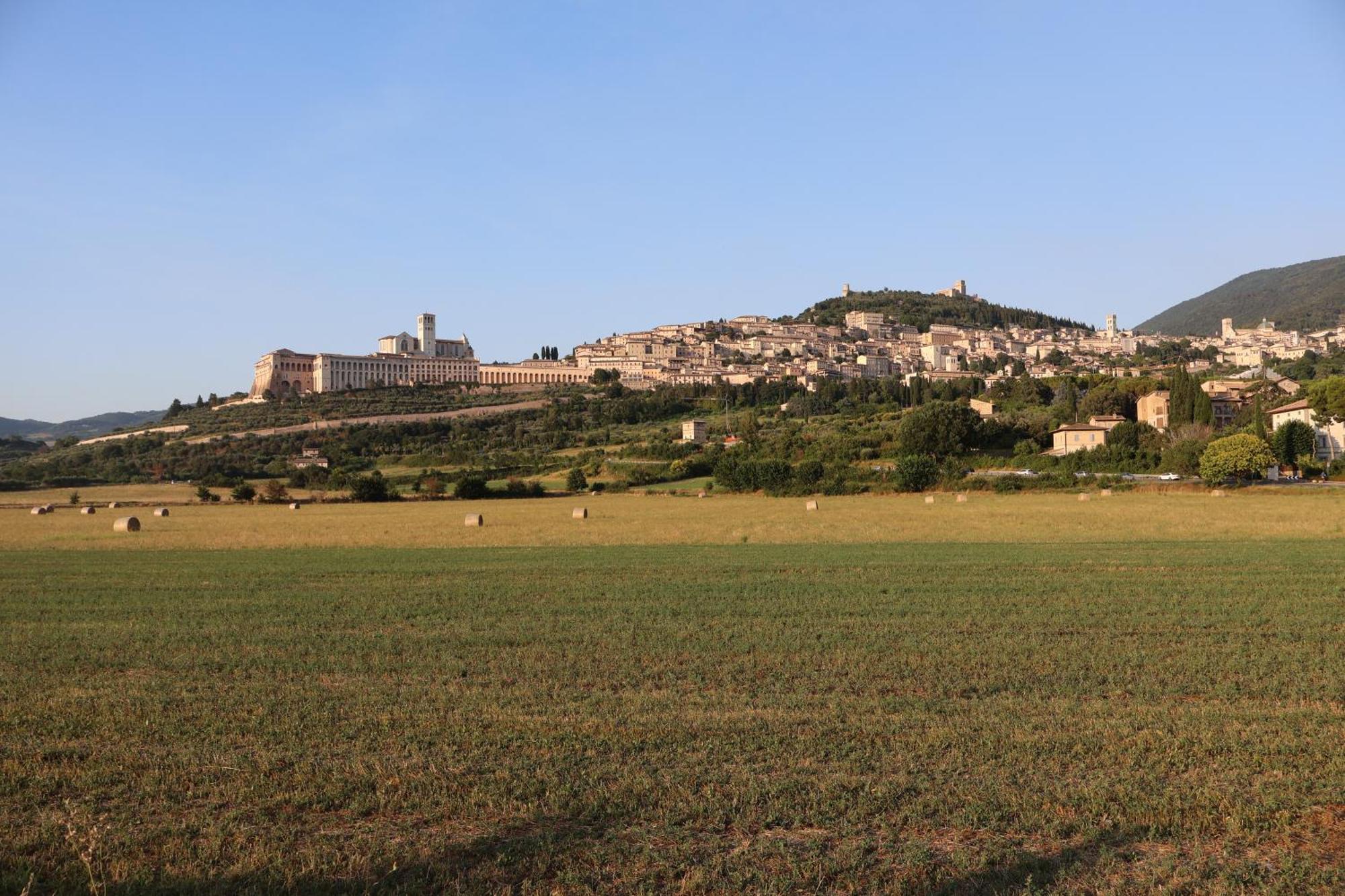 Apartamento Casa Ale&Vale Assisi Santa Maria Degli Angeli  Exterior foto